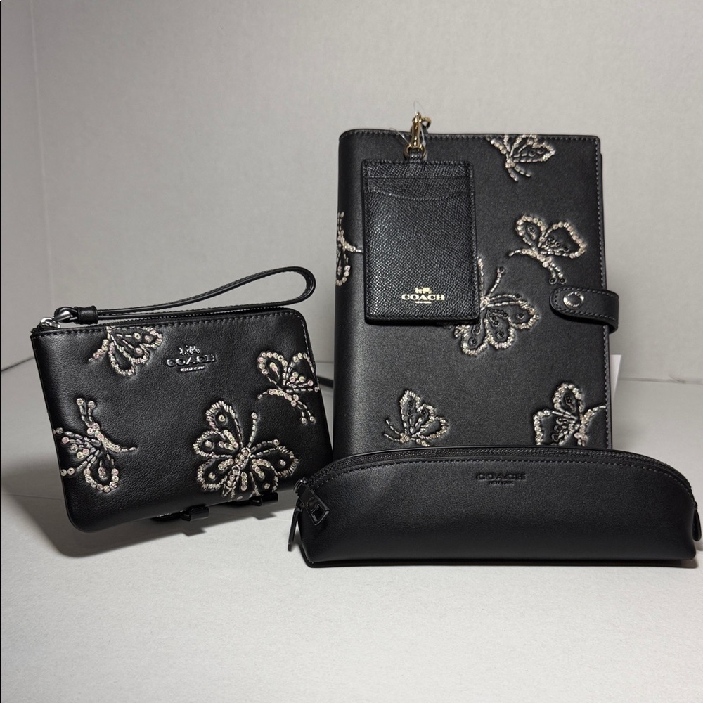 Coach Notebook Black and Silver Embroidered Clutch Set - Picture 1 of 1
